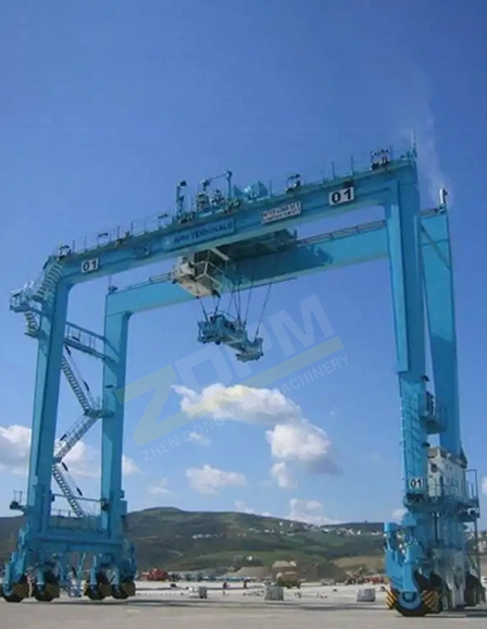 吳中RTG集裝箱輪胎起重機(jī)